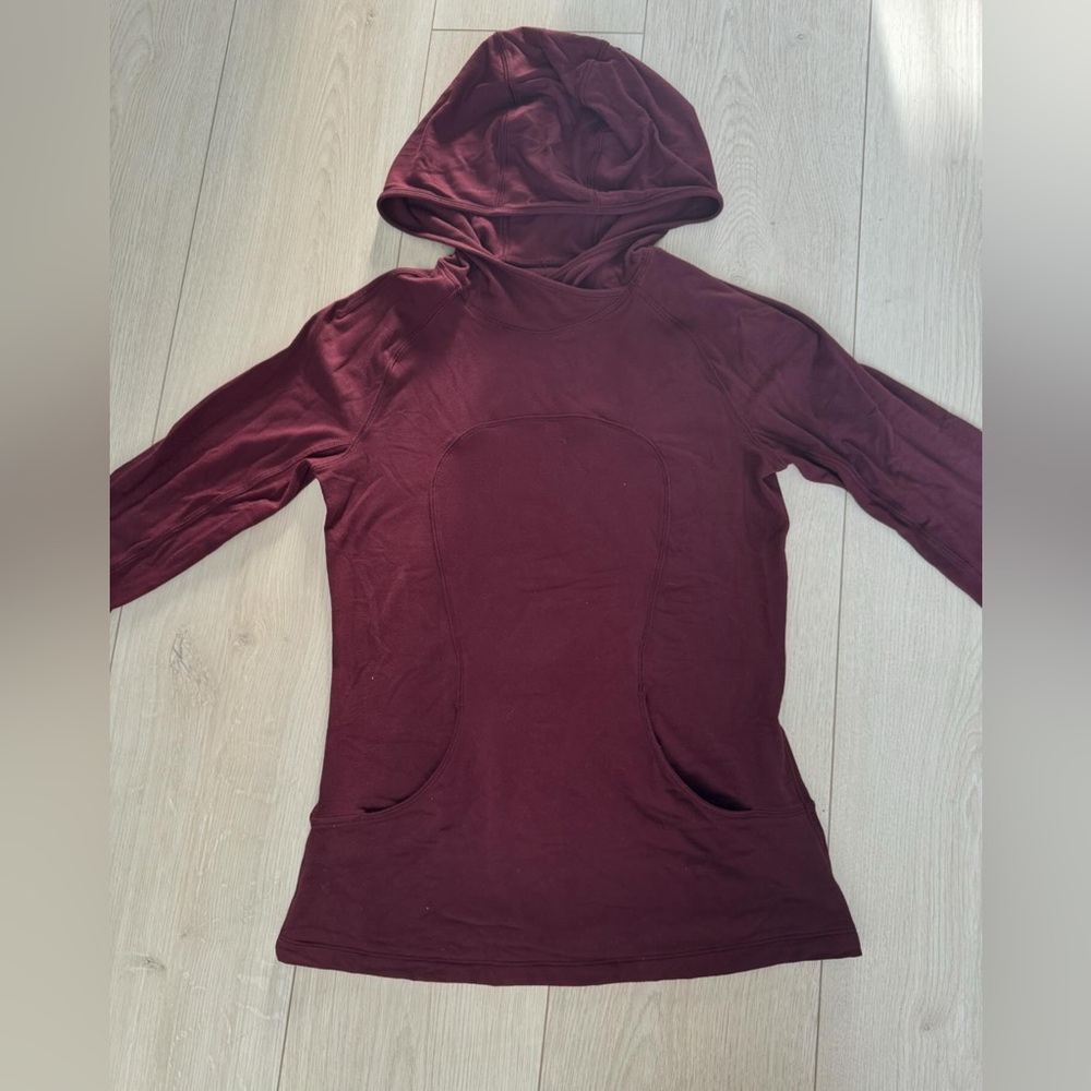 Lululemon pullover/sweatshirt